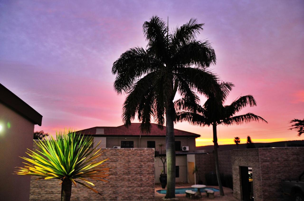 Mi Casa Guest House Uitenhage エクステリア 写真