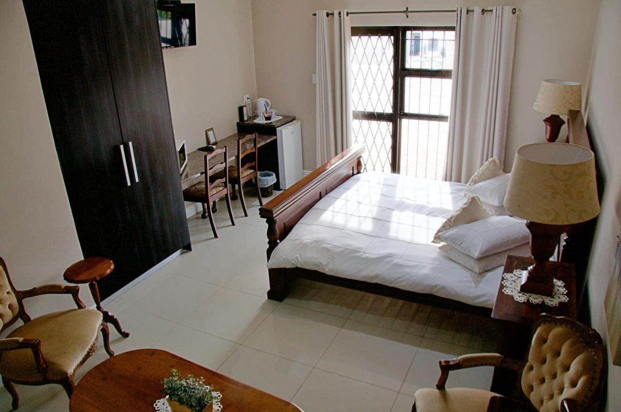 Mi Casa Guest House Uitenhage エクステリア 写真